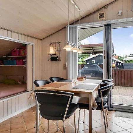 Dom wakacyjny C11632-hemmet-bork-hytteby-41 *